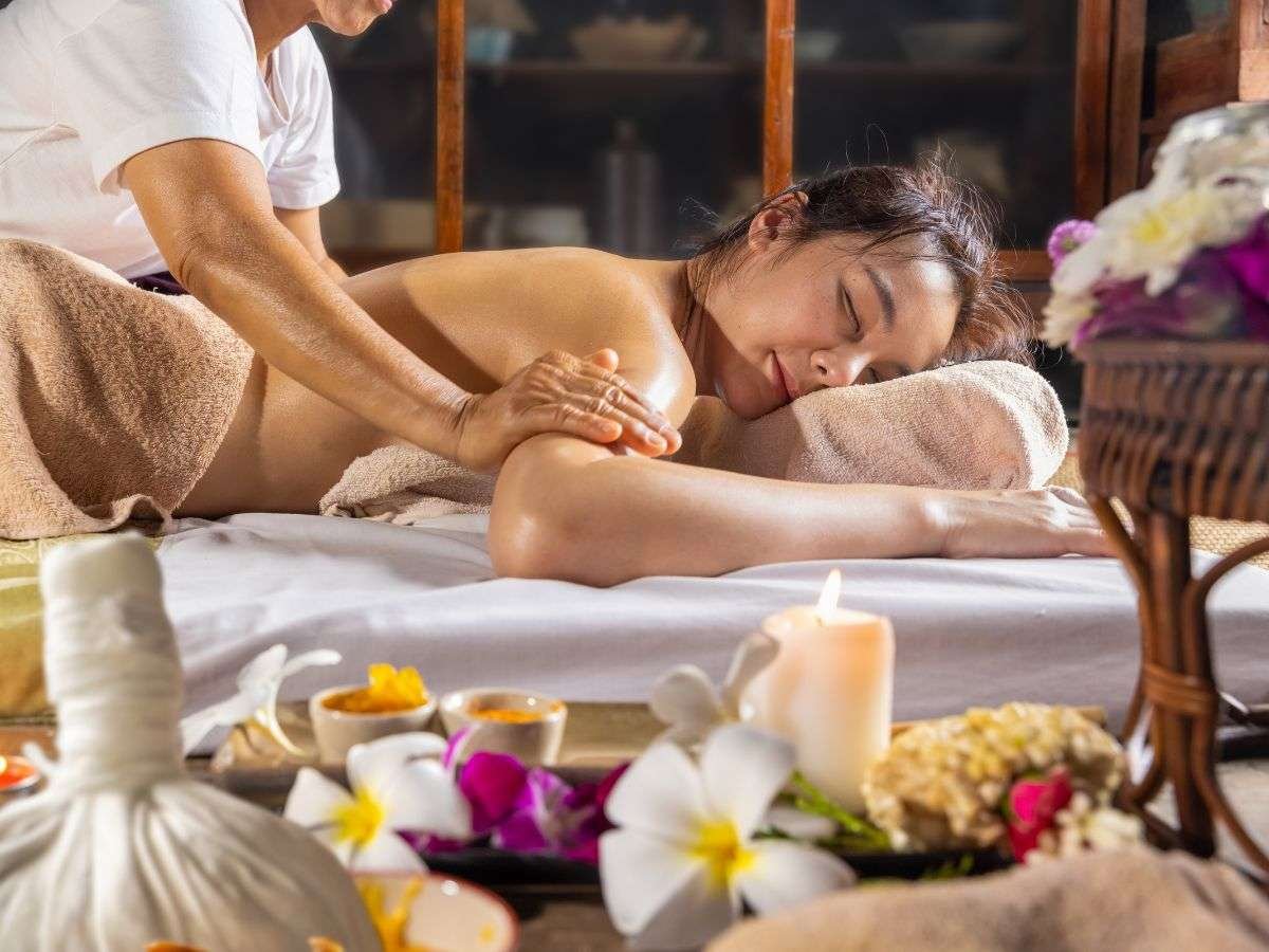 How Traditional Thai Massage Can Improve Flexibility and Mobility ...