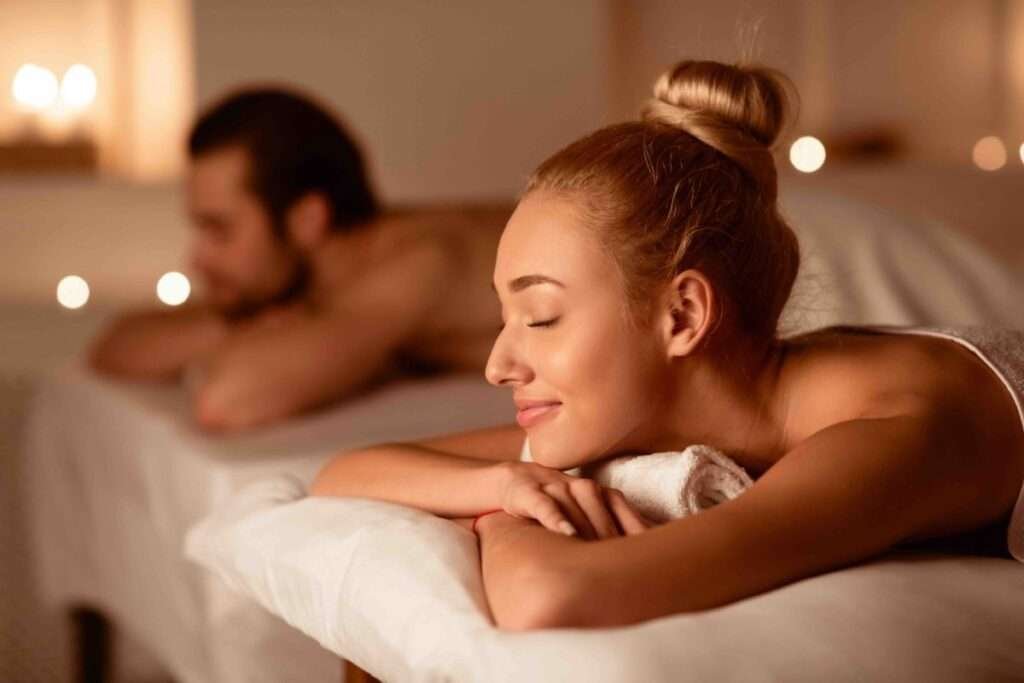 amazing-benefits-of-luxurious-couples-massage